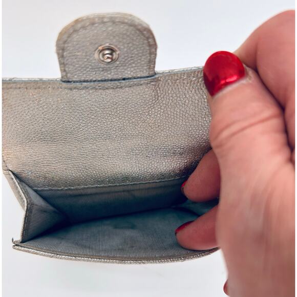 Chanel Metallic Caviar Quilted Flap Wallet SHW Series 31 2021 Authentic CoA - Picture 10 of 11